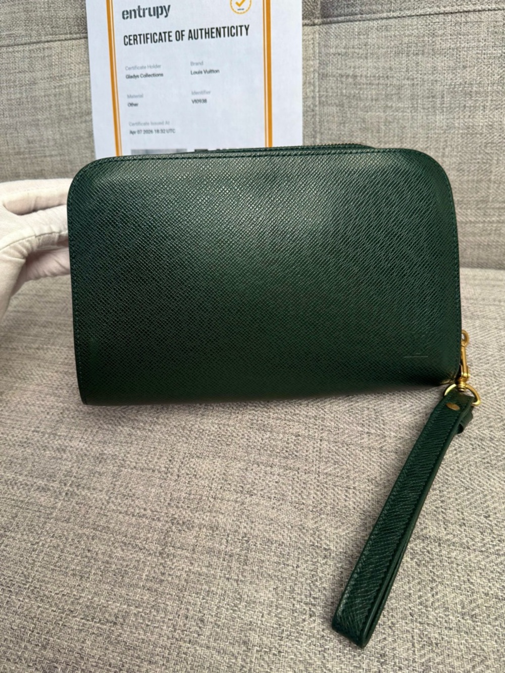 ❌SOLD❌Louis Vuitton Taiga Baikal Pochette Clutch | Epicea Green ✨ - Picture 9 of 17